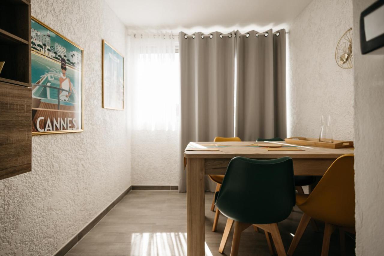 Cosy T1, A 10 Minutes A Pieds Des Plages Fréjus Exterior photo